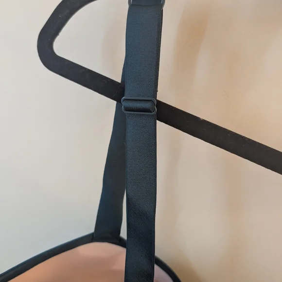 🖤✨ Very Sexy Push-Up Bra | Luxe Lift, Bling Straps, Total Confidence 💎 38DD - Picture 6 of 8